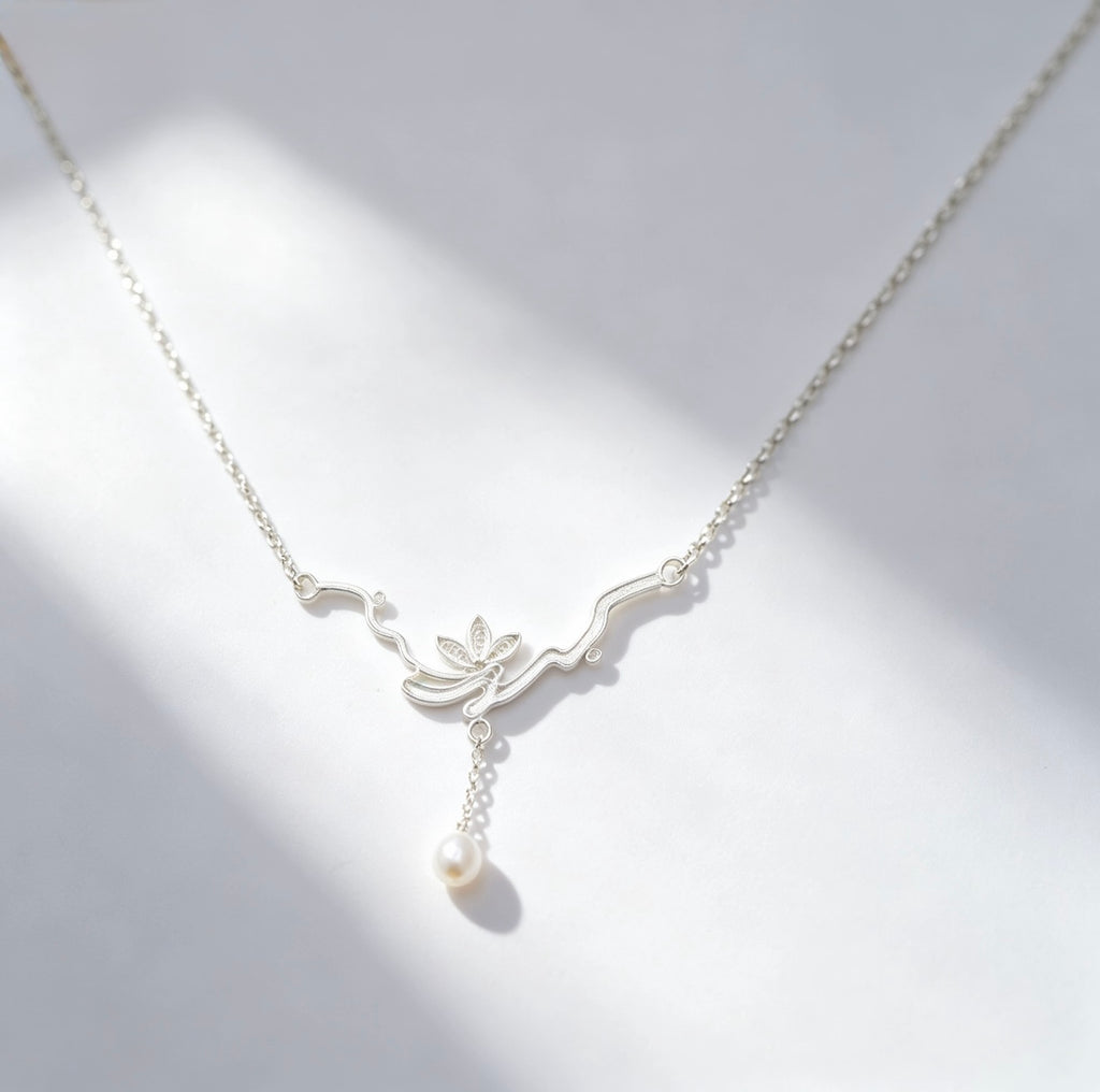 Orchid Wood Necklace