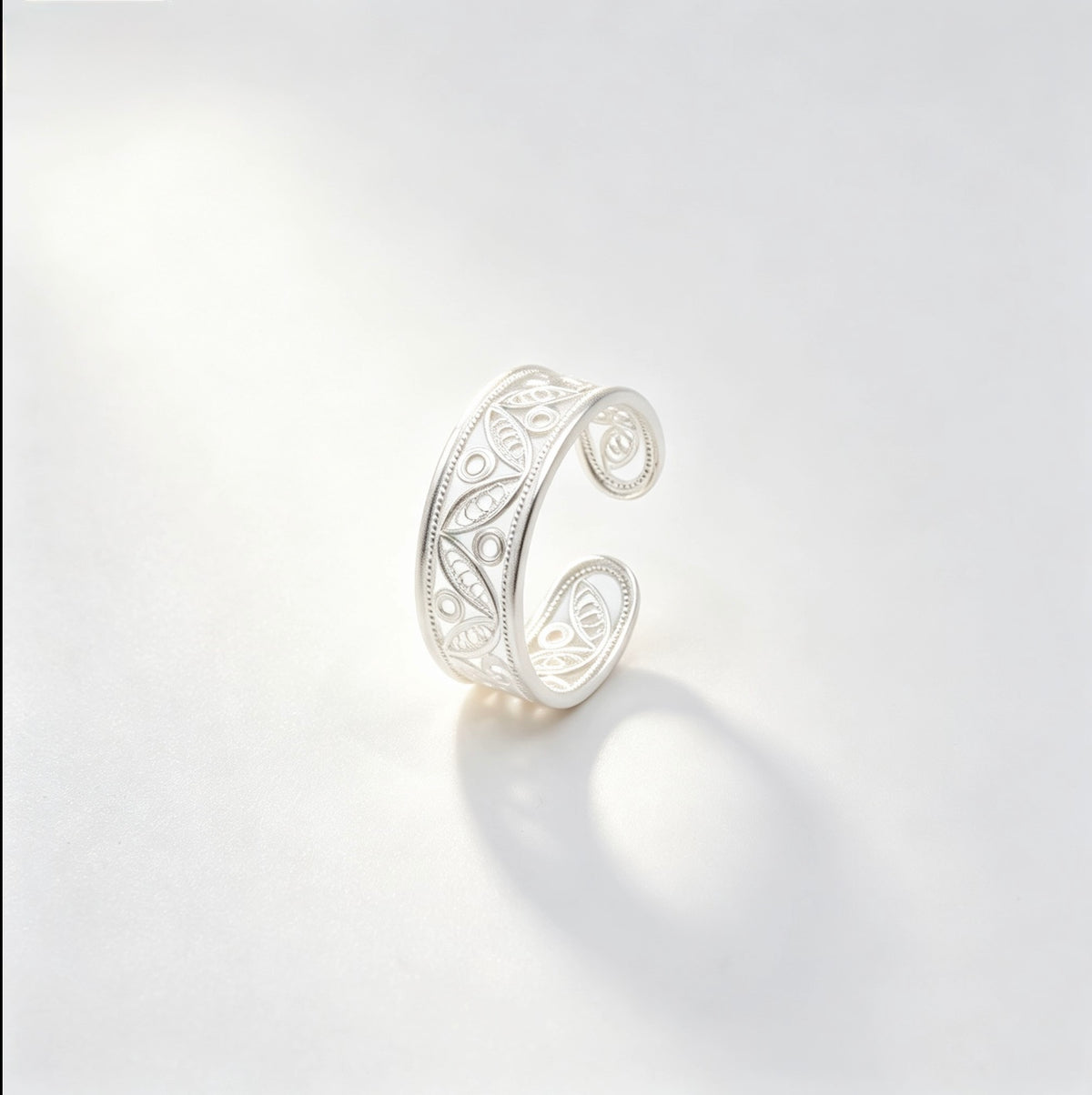 Open Leaf Ring
