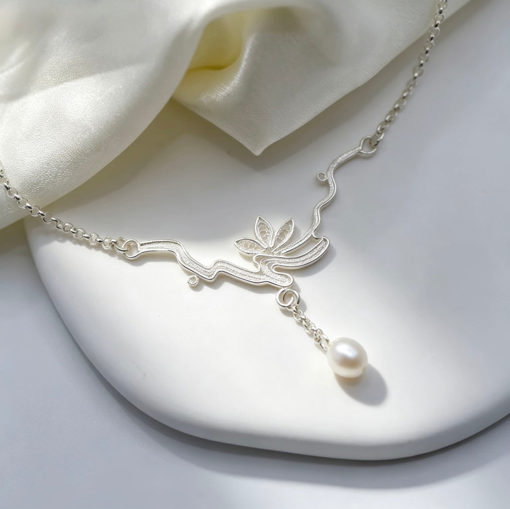Orchid Wood Necklace
