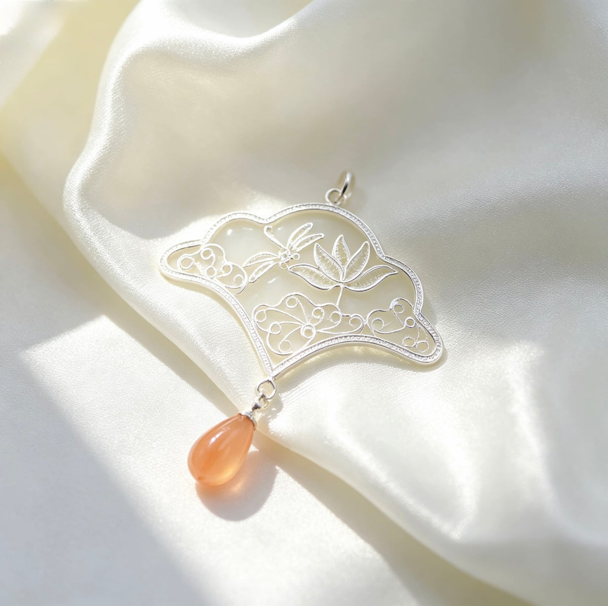 JHYM silver filigree pendant